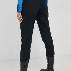 Γυναικεία Υφασμάτινα Παντελόνι Columbia χρώμα: μαύρο -Columbia Sales Store unnamed file 1842